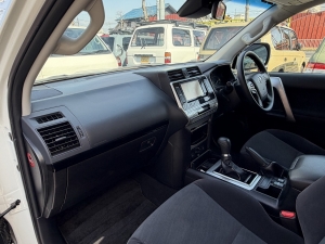 ランクルプラド150系キャンプ　アウトドア　レジャー　４ＷＤ　ＳＵＶ