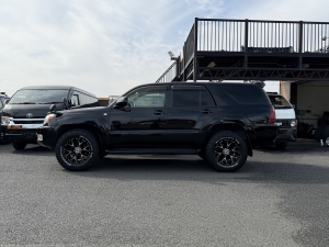 ハイラックスサーフ街乗り　燃費のいい2WD