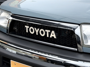ハイラックスサーフキャンプ　アウトドア　レジャー　４ＷＤ　ＳＵＶ