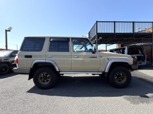 ランクル７０キャンプ　アウトドア　レジャー　４ＷＤ　ＳＵＶ