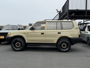 ランクルプラド95系キャンプ　アウトドア　レジャー　４ＷＤ　ＳＵＶ