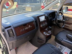 デリカＤ５キャンプ　アウトドア　レジャー　４ＷＤ　ＳＵＶ