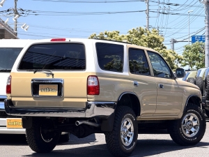 ハイラックスサーフキャンプ　アウトドア　レジャー　４ＷＤ　ＳＵＶ