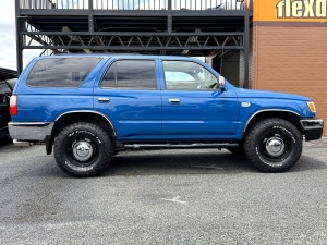 ハイラックスサーフキャンプ　アウトドア　レジャー　４ＷＤ　ＳＵＶ