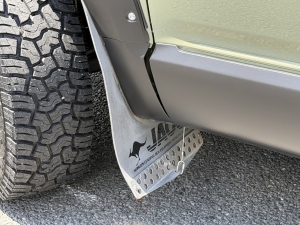 デリカＤ５キャンプ　アウトドア　車中泊　４ＷＤ　ＳＵＶ