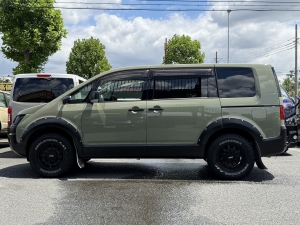 デリカＤ５キャンプ　アウトドア　車中泊　４ＷＤ　ＳＵＶ