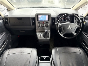 デリカＤ５キャンプ　アウトドア　レジャー　４ＷＤ　ＳＵＶ