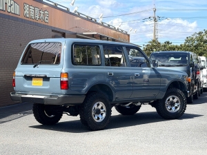 ランクル８０キャンプ　アウトドア　レジャー　４ＷＤ　ＳＵＶ