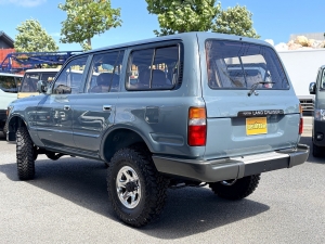 ランクル８０キャンプ　アウトドア　レジャー　４ＷＤ　ＳＵＶ