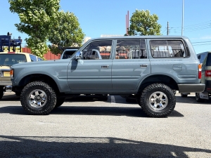 ランクル８０キャンプ　アウトドア　レジャー　４ＷＤ　ＳＵＶ