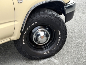 ハイラックスサーフキャンプ　アウトドア　レジャー　４ＷＤ　ＳＵＶ