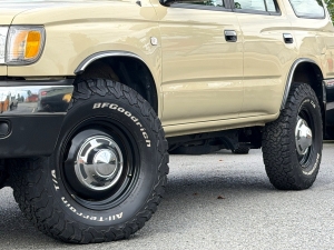ハイラックスサーフキャンプ　アウトドア　レジャー　４ＷＤ　ＳＵＶ