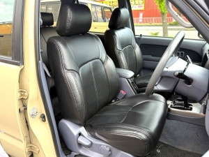 ハイラックスサーフキャンプ　アウトドア　レジャー　４ＷＤ　ＳＵＶ
