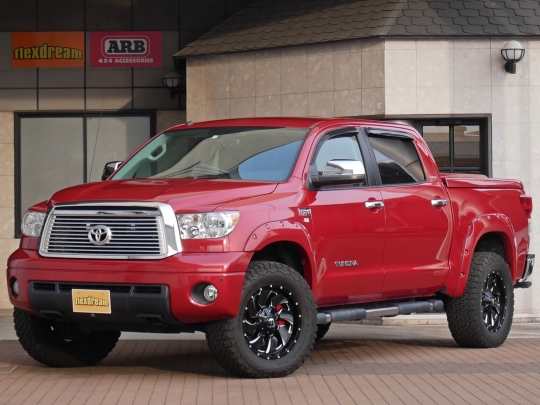 タンドラ2012年モデル　新車並行　リフトアップ