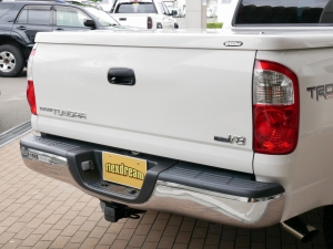 タンドラ新車並行　