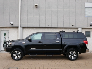 タンドラタンドラ　４ＷＤ　新並　プラチナム