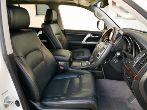 ランクル２００ZX　マルチレス