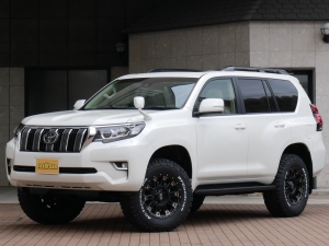 ランクルプラドクリーンディーゼル　新車