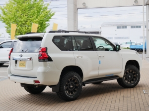 ランクルプラドクリーンディーゼル　新車
