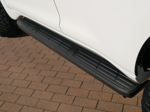 ランクルプラド新型　クリーンディーゼル