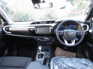 ハイラックス新車コンプリート新型ハイラックス　ピックアップ