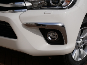 ハイラックス新車コンプリート新型ハイラックス　ピックアップ