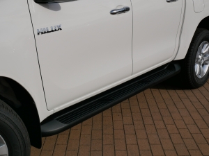 ハイラックス新車コンプリート新型ハイラックス　ピックアップ