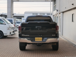 タンドラ最終モデル　プラチナム　ブラックレザー