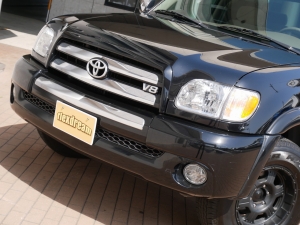 タンドラ新車並行　ベンチシート　６人乗り