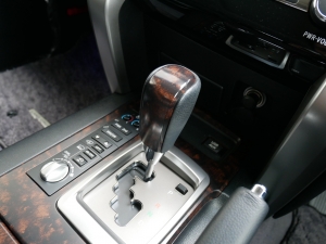 ランクル２００ZX　モデリスタ　メーカーHDDナビ
