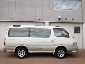 ハイエース100系4WD　ディーゼル