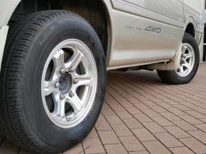 ハイエース100系4WD　ディーゼル