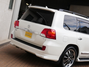 ランクル２００ZX　フルエアロ　22インチAW
