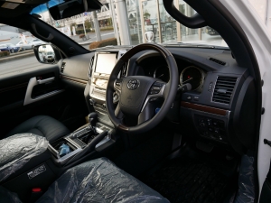 ランクル２００ZX　WALDフロント　JAOSリア