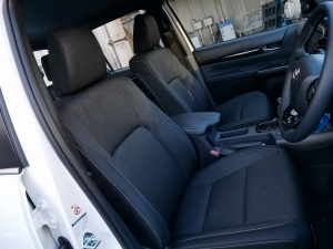 ハイラックス新型ハイラックス　Z　特別仕様車　ブラックラリーED