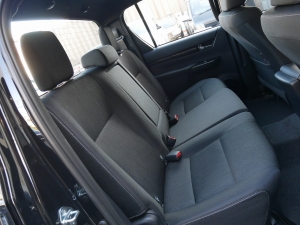 ハイラックス新型ハイラックス　Z　特別仕様車　ブラックラリーED
