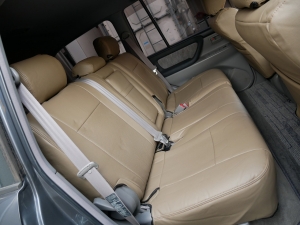 ランクル１００TRD Proスタイル　LINE-X