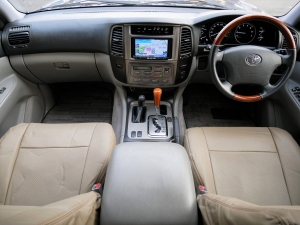ランクル１００TRD Proスタイル　LINE-X