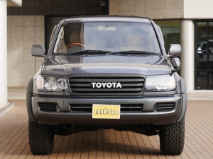 ランクル１００TRD Proスタイル　LINE-X