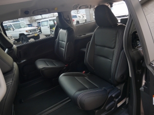 シエナ新車　SE　4WD Apple CarPlay 