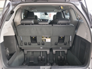 シエナ新車　SE　4WD Apple CarPlay 
