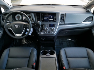 シエナ2019年　SE　4WD Apple CarPlay 