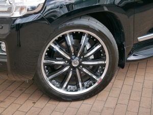 ランクル２００現行200　ZX　ブラウンレザー　HDDマルチ