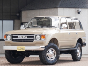 ランクル８０丸目フェイスver3　3インチUP