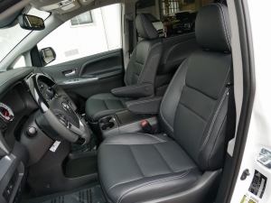 シエナ2020年モデル　新車　SE　4WD　新パッケージ