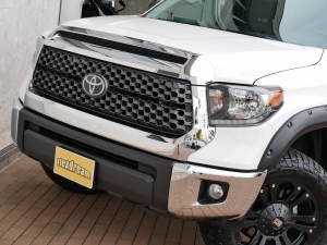 タンドラ2018ｙ　SR5　クルーマックス