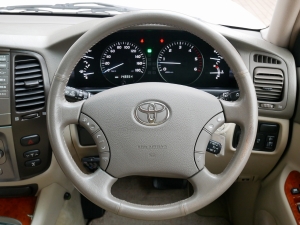 ランクル１００ＶＸ　Ｌｔｄ　ディーゼルターボ