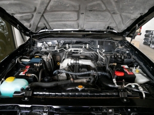その他ARBブルバー　LINE-X　2インチUP