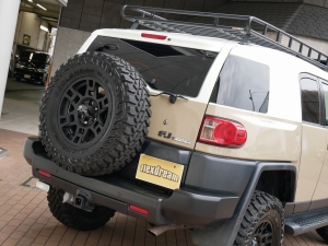 ＦＪクルーザーFRPトップルック　US仕様　TRDホイール　BAJAラック