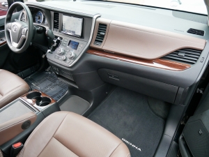 シエナ新車並行　1オーナー　TEIN車高調